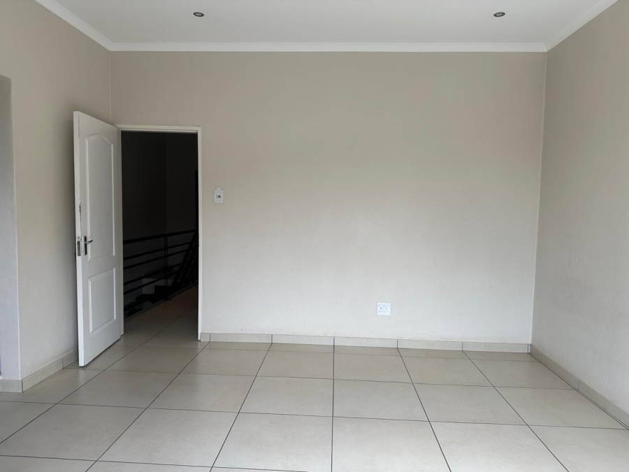 To Let 3 Bedroom Property for Rent in Cashan North West